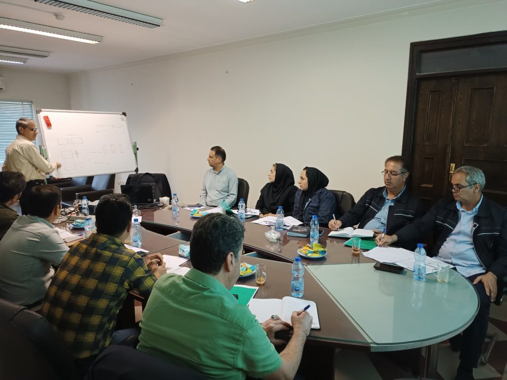 برگزاری دوره آموزشی “آزمون خواص مکانیکی مطابق استاندارد” در شرکت الکترود یزد