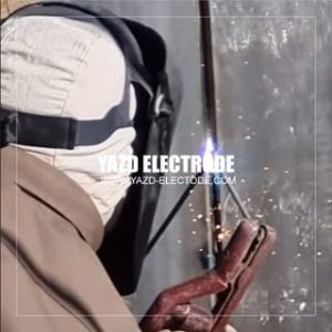 جوشکاری پاس یک سربالا خط لوله آب ۷۸ اینچ توسط الکترود E6010 شرکت الکترود یزد